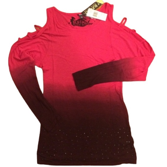 Buffalo David Bitton Tops - Buffalo David Bitton Sexy Cut-Out Sleeve Top🎉🎉